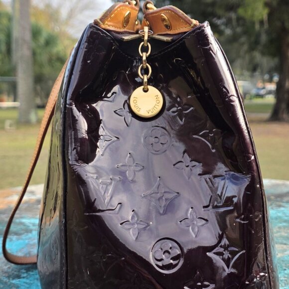 Louis Vuitton Monogram Bag in Brown Patent Leather - Picture 3 of 4